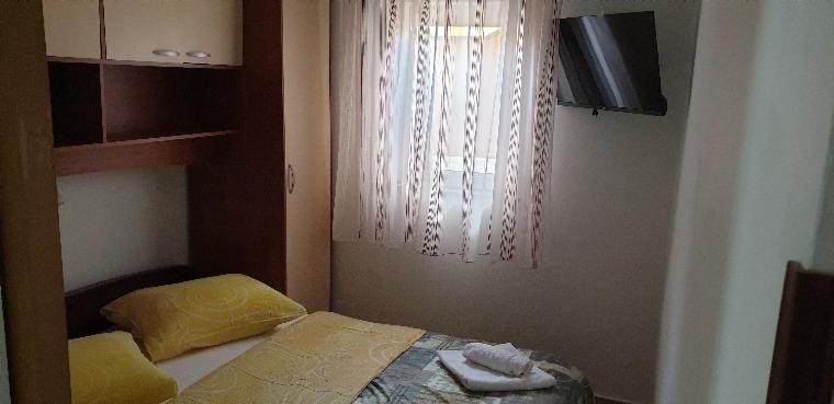 Hause Lupic Apartment Раб Екстериор снимка