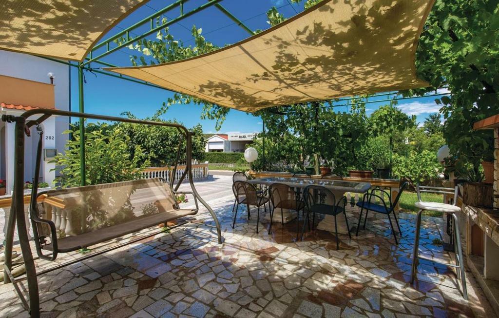 Hause Lupic Apartment Раб Екстериор снимка