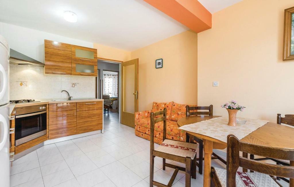 Hause Lupic Apartment Раб Екстериор снимка
